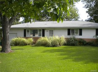 1510 Smizer Mill Rd, Fenton, MO 63026