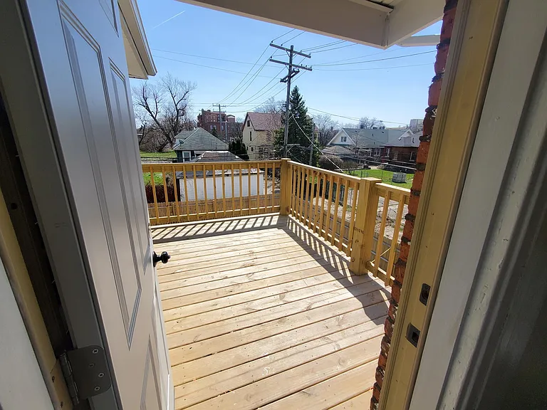 3345 Hogarth Ave #2 — Photo 39