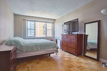 Sold by The Bamberger Group