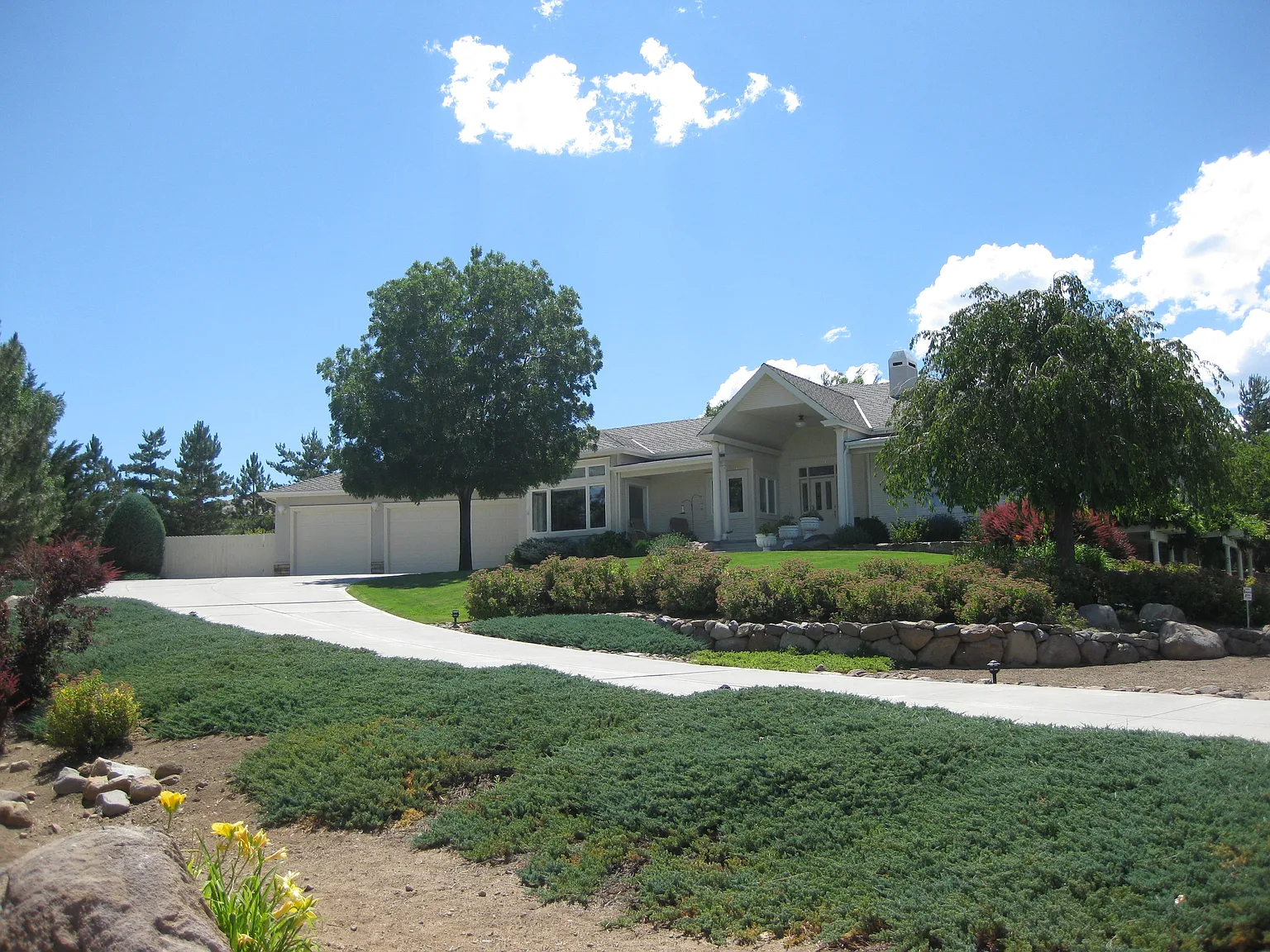 14145 Saddlebow Dr photo 1