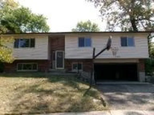 703 Friar Tuck Ct, Miamisburg, OH 45342