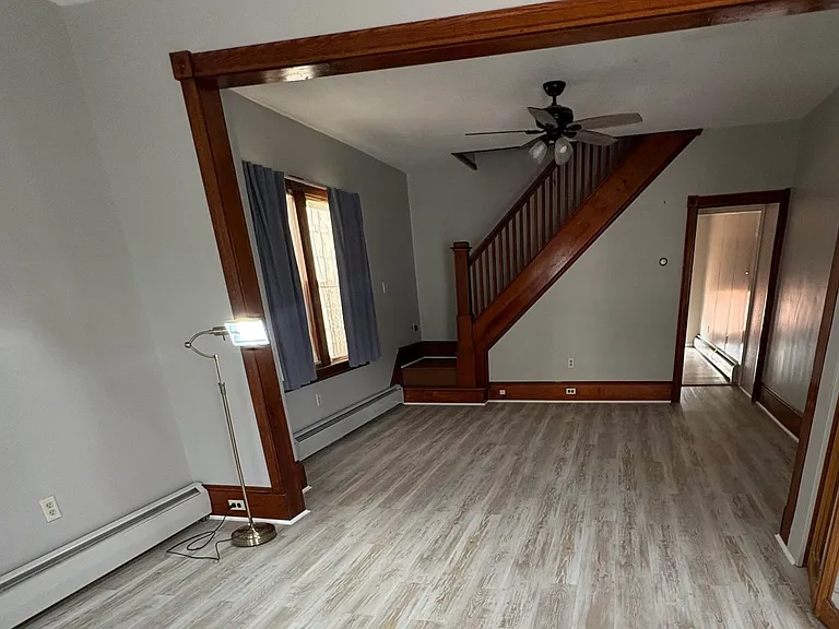 233 Carbon St — Photo 7