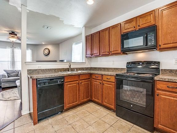 2nd image of 2149 Burnside Dr