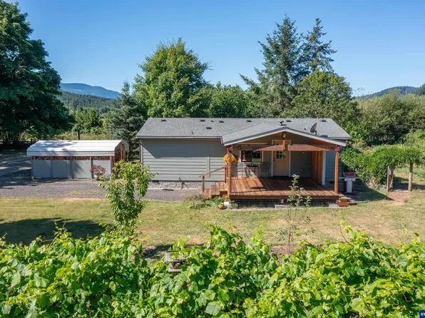 19635 Honey Grove Rd, Alsea, OR 97324