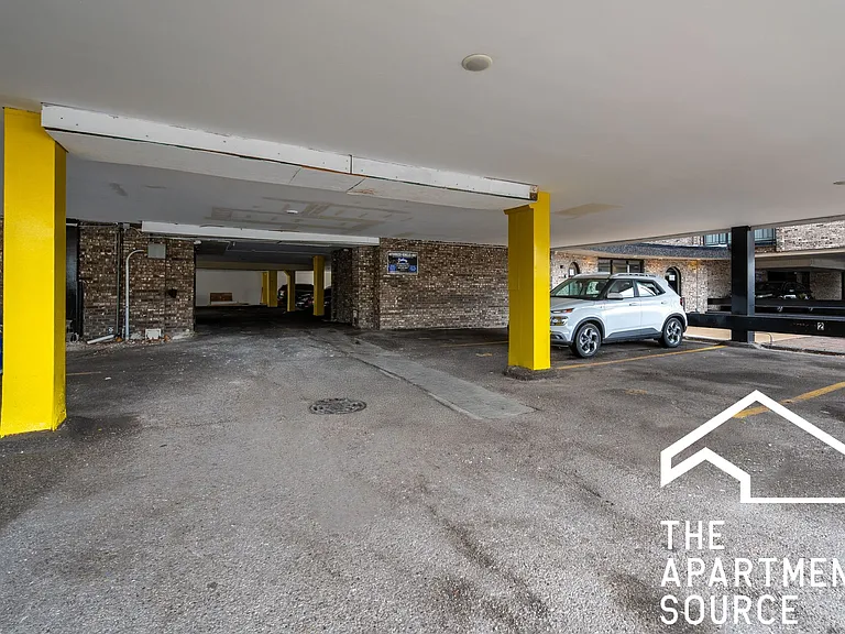 2310 N Harlem Ave #205 — Photo 11