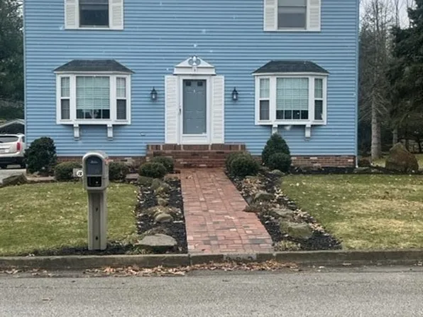 322 Main St SW, Brewster, OH 44613