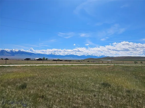85 Shining Mountains Loop Rd #Ii, Ennis, MT 59729