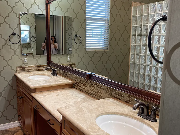 2543 E Penedes Dr — Photo 38