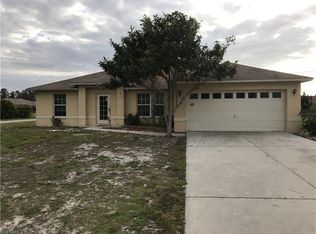 662 Dubarry Ave S, Lehigh Acres, FL 33974