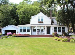 5325 Bald Eagle Blvd W, White Bear Township, MN 55110
