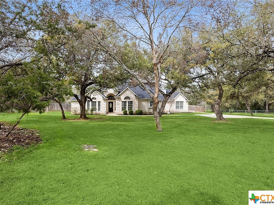 1st image of 2704 Mountain High Dr