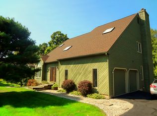 18 High Ridge Rd, Cromwell, CT 06416