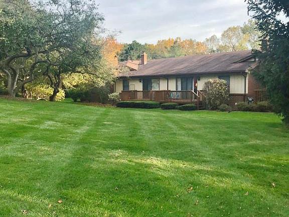 3rd image of 260 Bona Vista Dr NW #102
