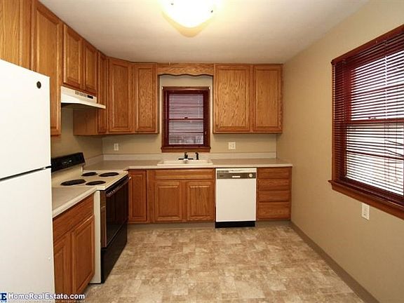 5th image of 532 W Dawes Ave