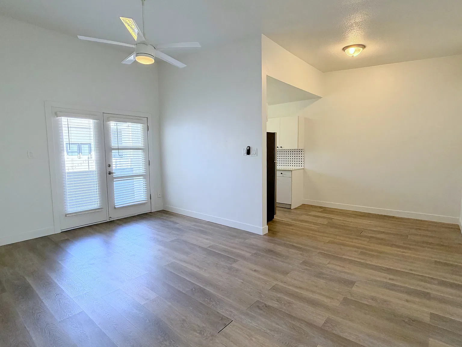 Skylar Apartments — Photo 4