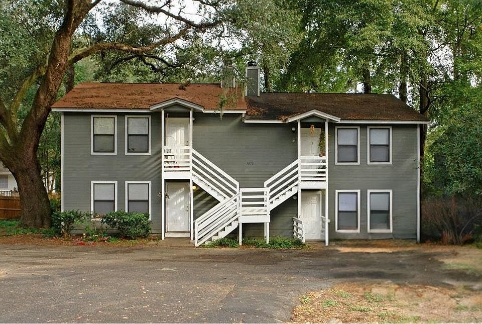 1st image of 1830 Sylvan Ct #D