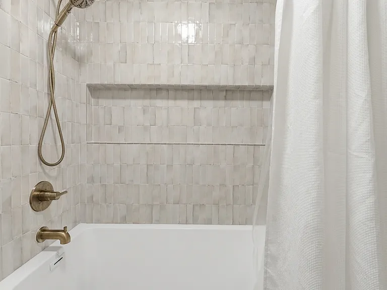 25429 Cove Dr — Photo 11