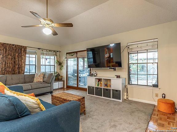 4th image of 4415 Shavano Way