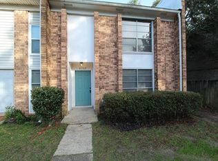 6322 Harvard Ct, Pensacola, FL 32504