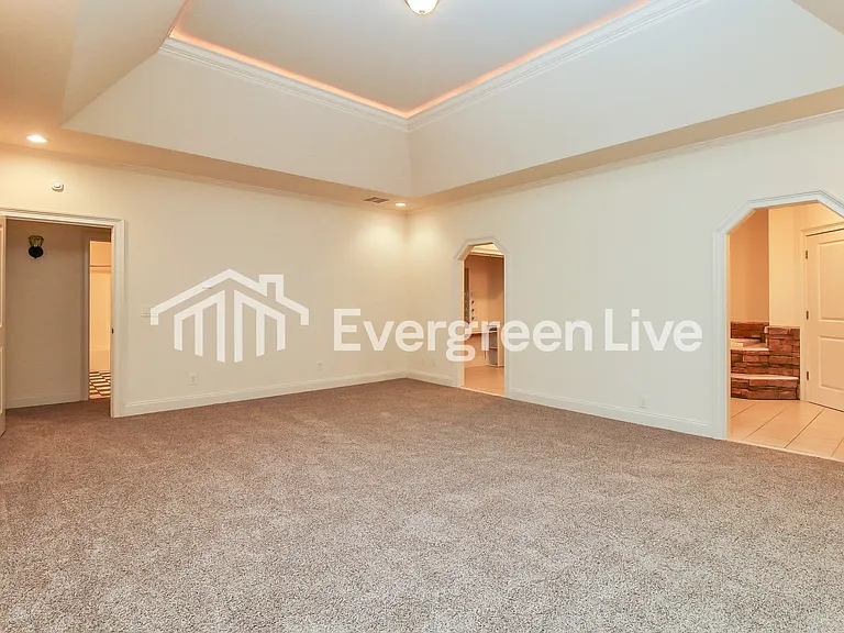 533 Wynn Rd — Photo 7