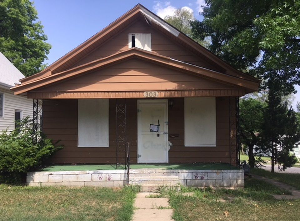 1st image of 303 N 14th St