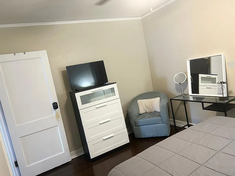 3624 Myra St — Photo 14