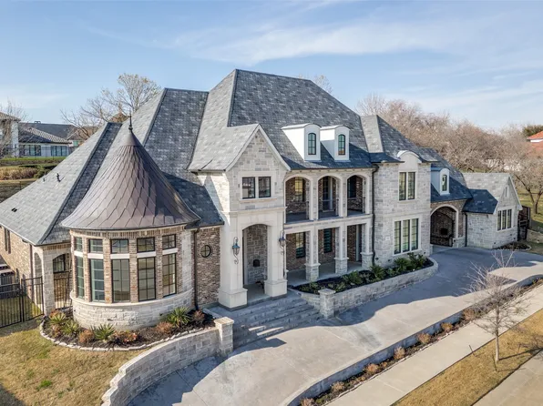 1116 Excalibur Blvd, Lewisville, TX 75056