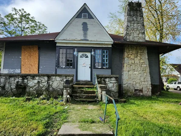 703 Church St, New Castle, IN 47362