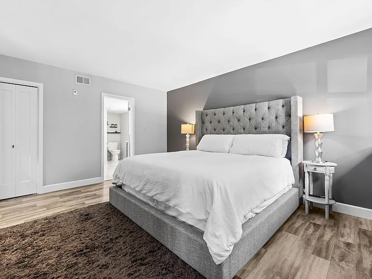 1881 Middle River Dr #206 — Photo 11