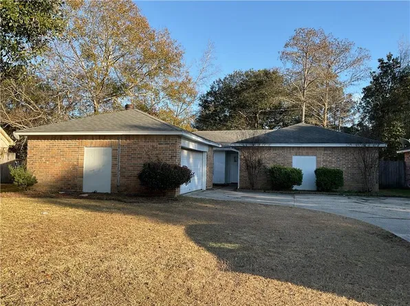 105 Westminster Dr, Slidell, LA 70460