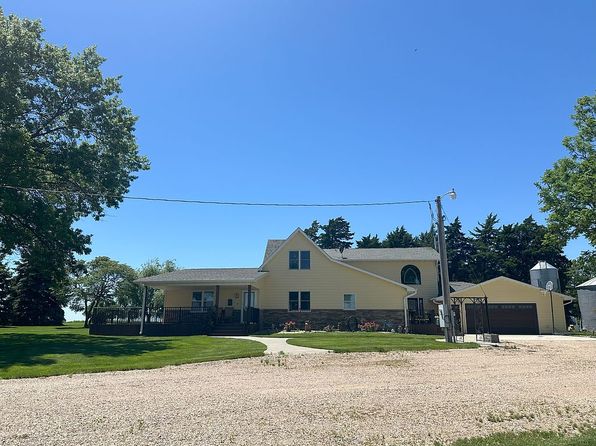 27257 385th Ave
