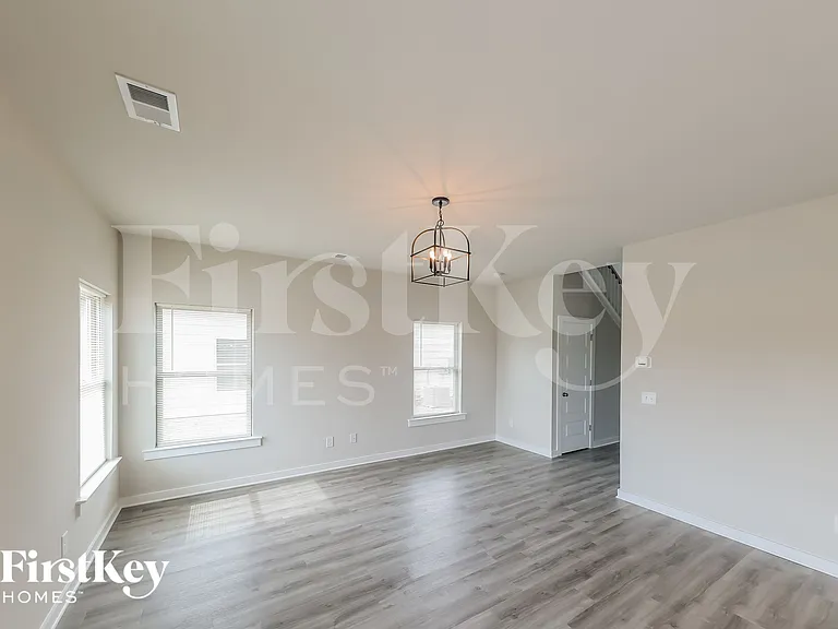 31 County Road 1702 — Photo 4