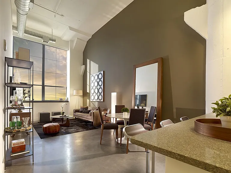 Parkway Lofts — Photo 22