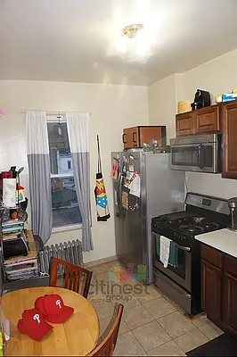 Rented by Citi Nest Group LLC | media 27