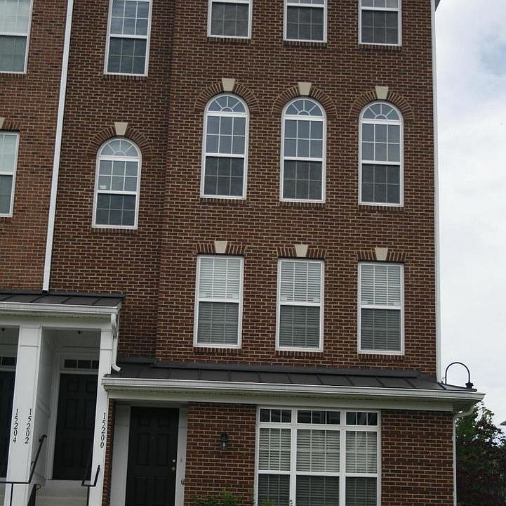 1st image of 15200 Rosemont Manor Dr #89