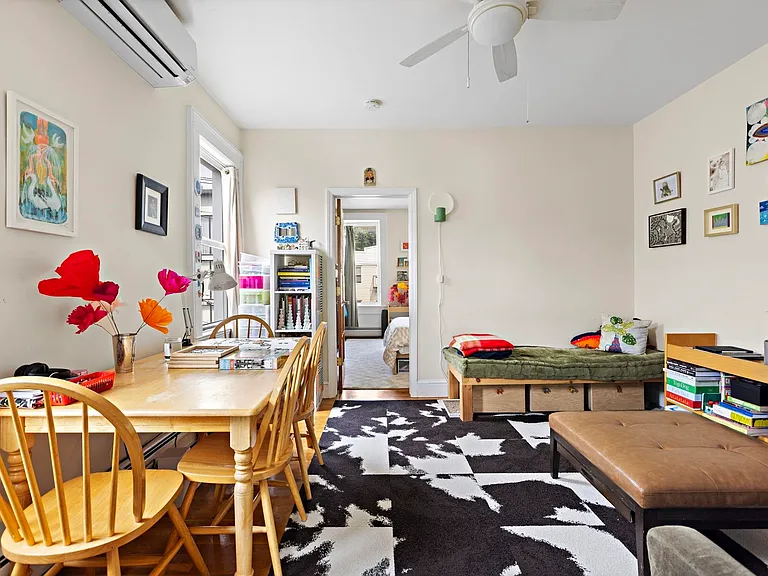 43 Coles St #3 — Photo 5