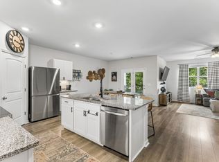 1230 Sylvan Park Ct, Spring Hill, TN 37174