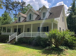 2125 Neuse Cliffs Cir, New Bern, NC 28560