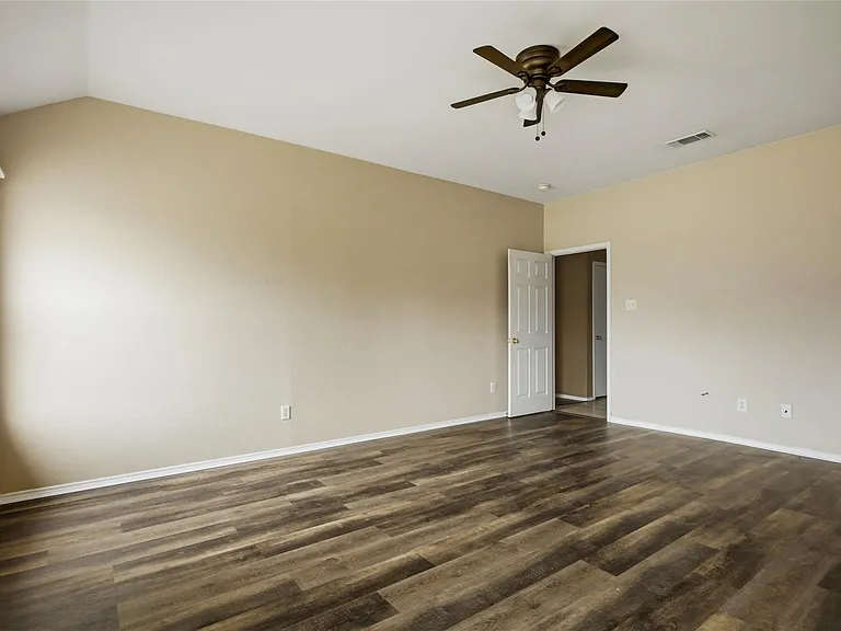 100 Pinnacle Cir — Photo 14