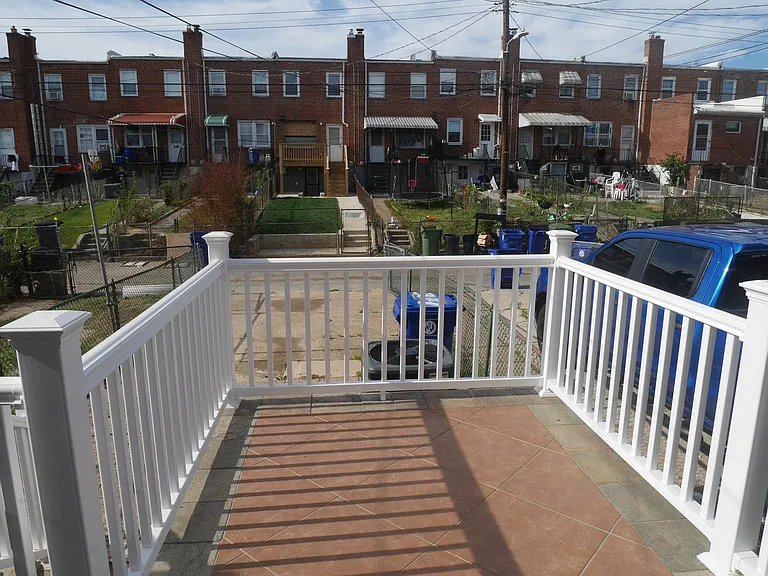 334 Kane St — Photo 14