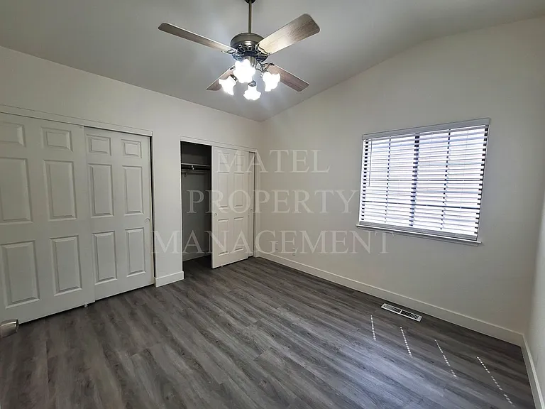 2516 Walnut Grove Way — Photo 18