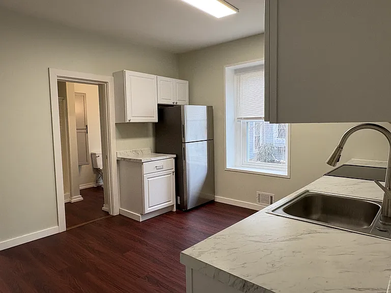 410 Canal St #1 — Photo 2