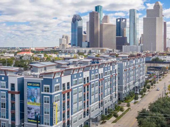 The Westcott is a pet-friendly apartment community in Houston, TX