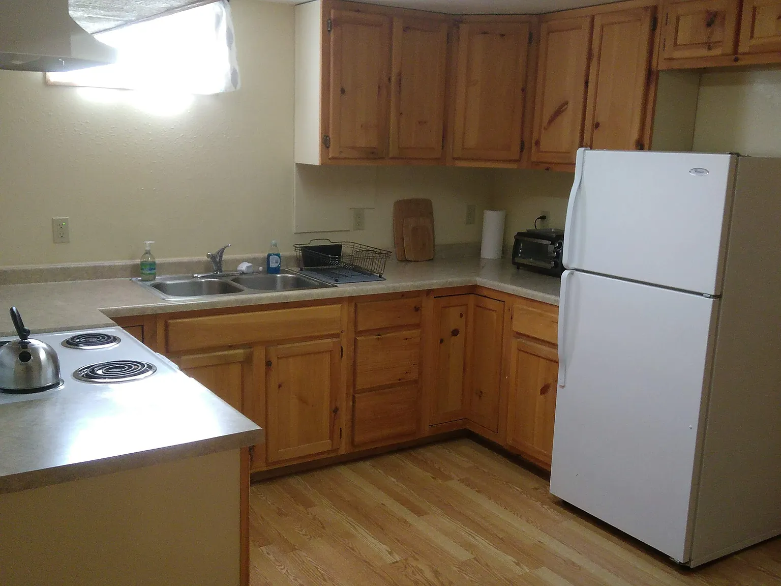 2 bed, 800 sqft, $1,100 — Photo 3