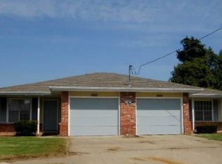 3037 W Morningside Ct, Springfield, MO 65807