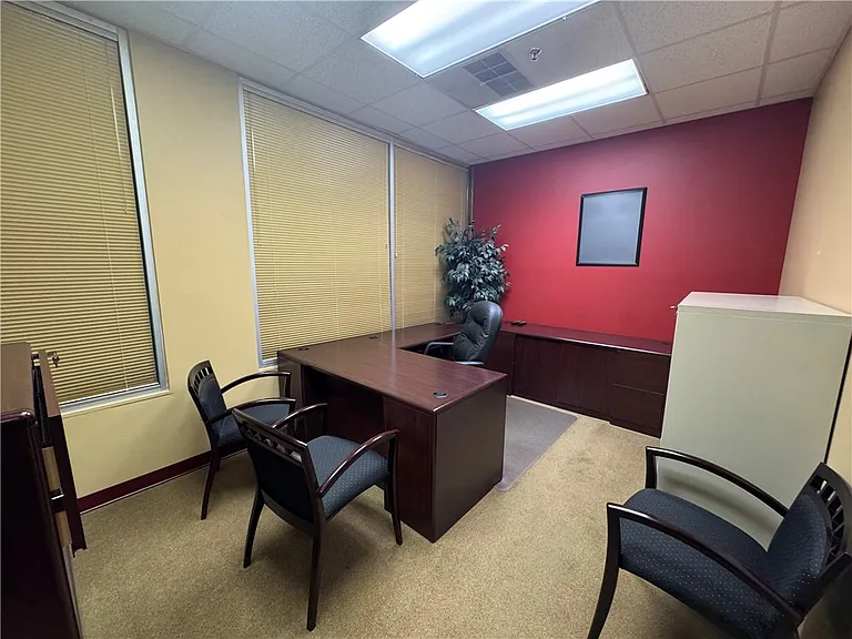 665 Philadelphia St #100 — Photo 4