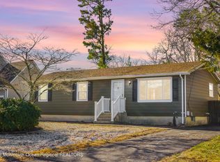 280 Bulkhead Ave, Manahawkin, NJ 08050