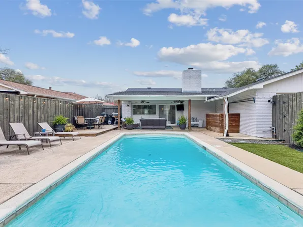8533 Van Pelt Dr, Dallas, TX 75228