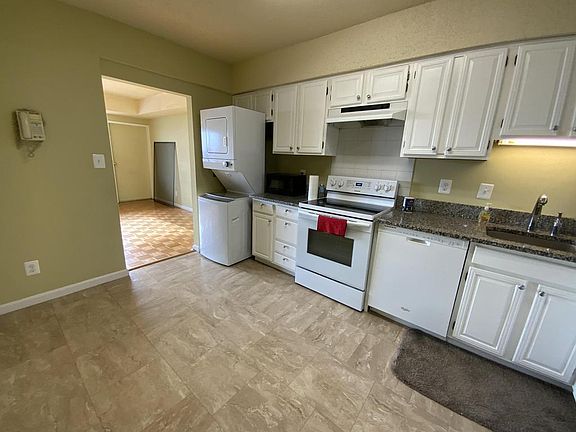 3rd image of 3713 S George Mason Dr APT 1203W