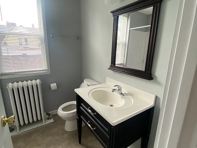 Full bathroom